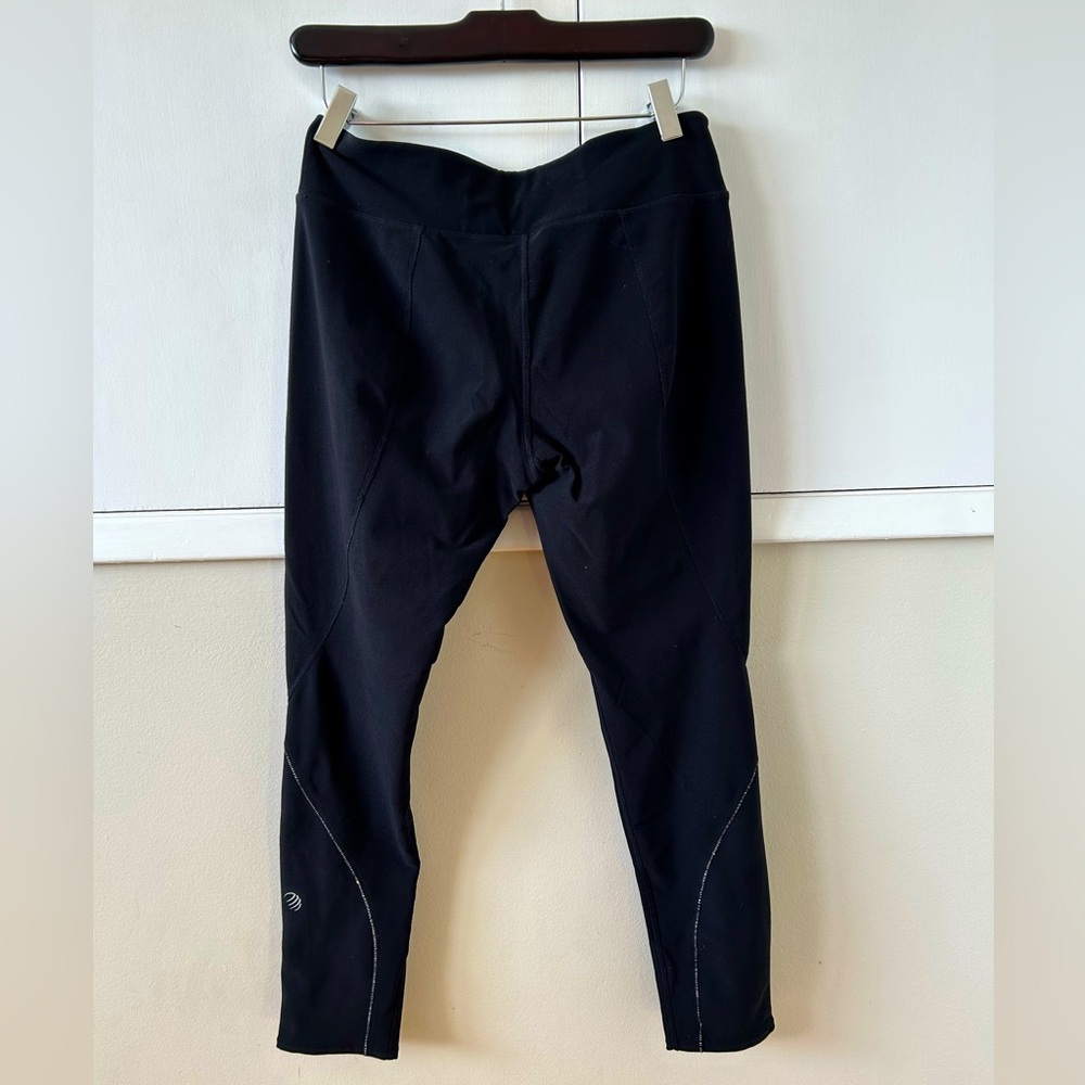 MPG 3/4 length leggings